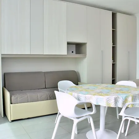 Agora Apartament *